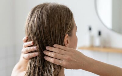 Fugt til tørt hår uden at tynge: Tips og tricks